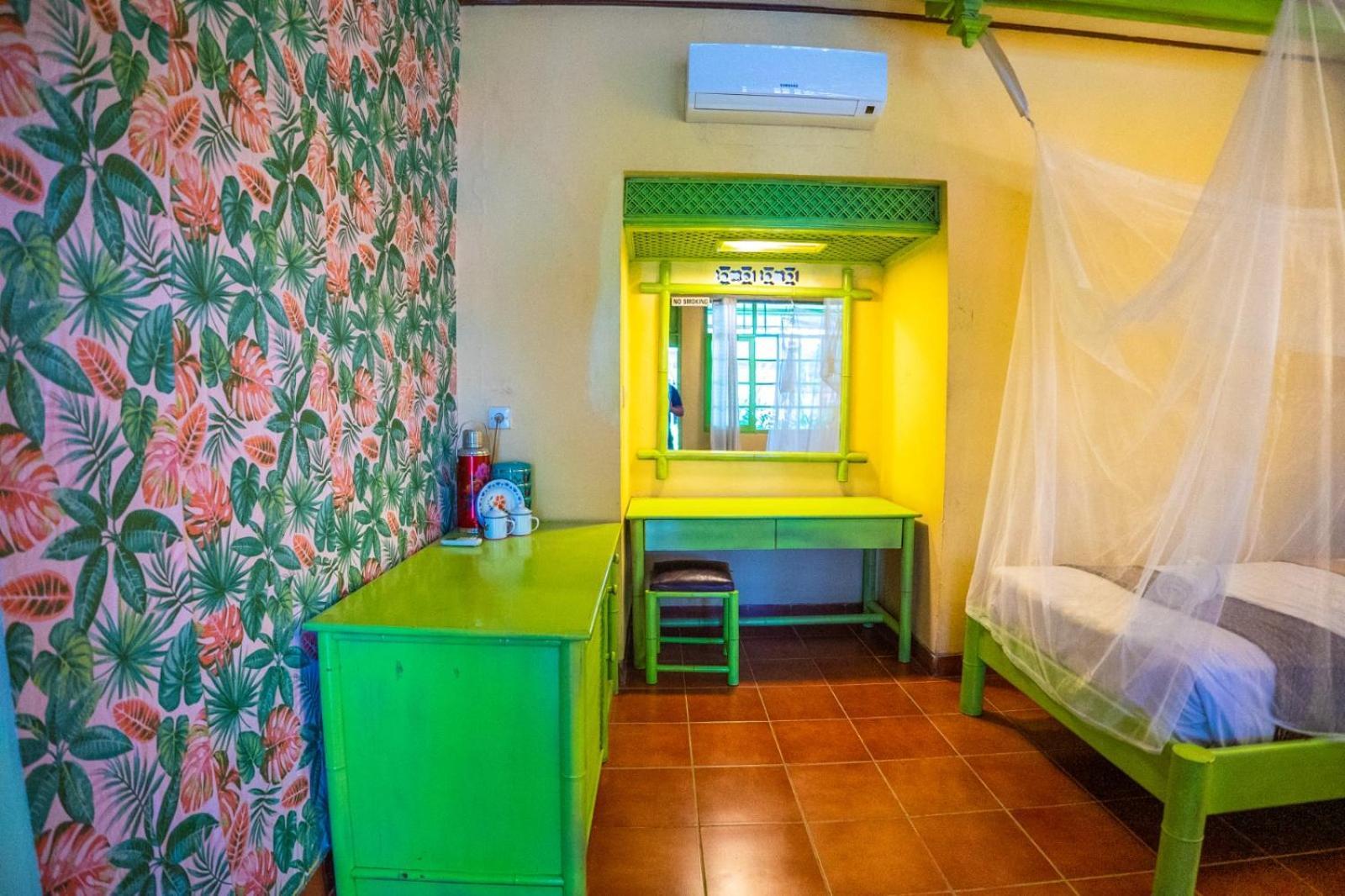 Bs Home Kuta Lombok Habitación foto